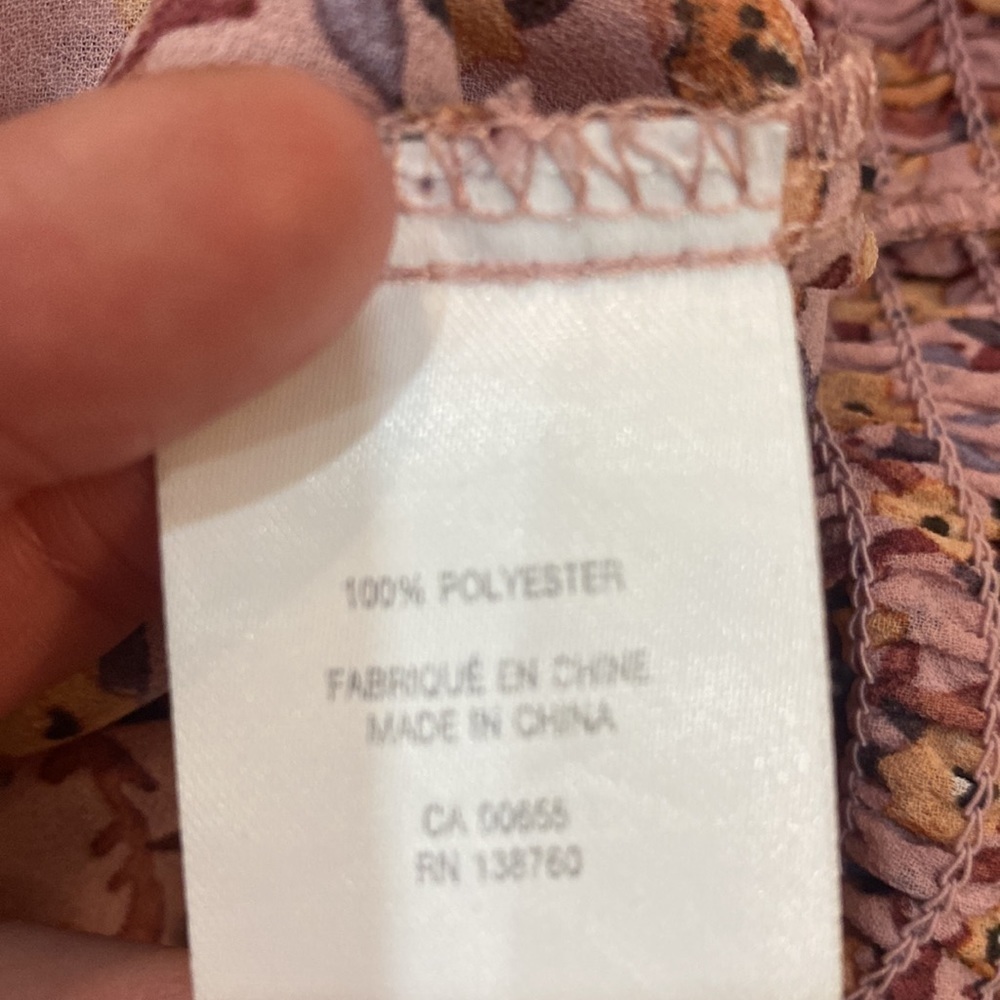 Floral Sheer 3/4 Sleeve Top - Picture 9 of 11